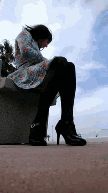 Upskirt Gif GIFs